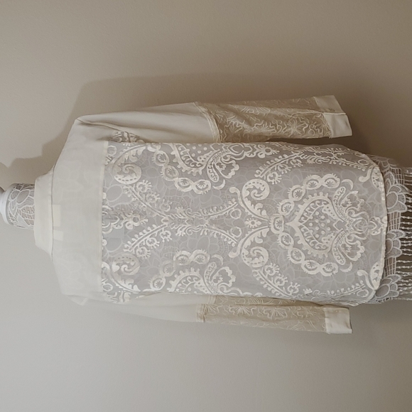 NWT Chico's Blouse71923 - Picture 5 of 11